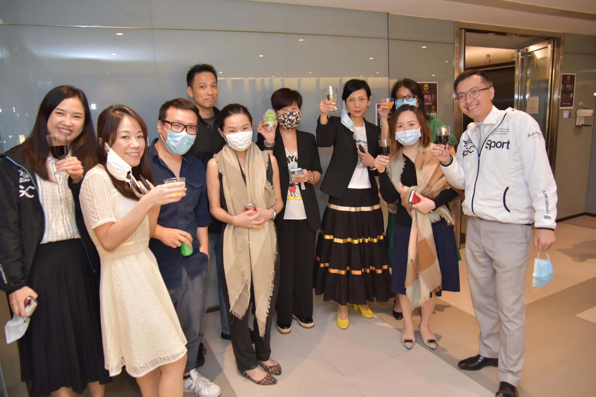 Hgc X Macroview Guns N Roses Concert Image 11